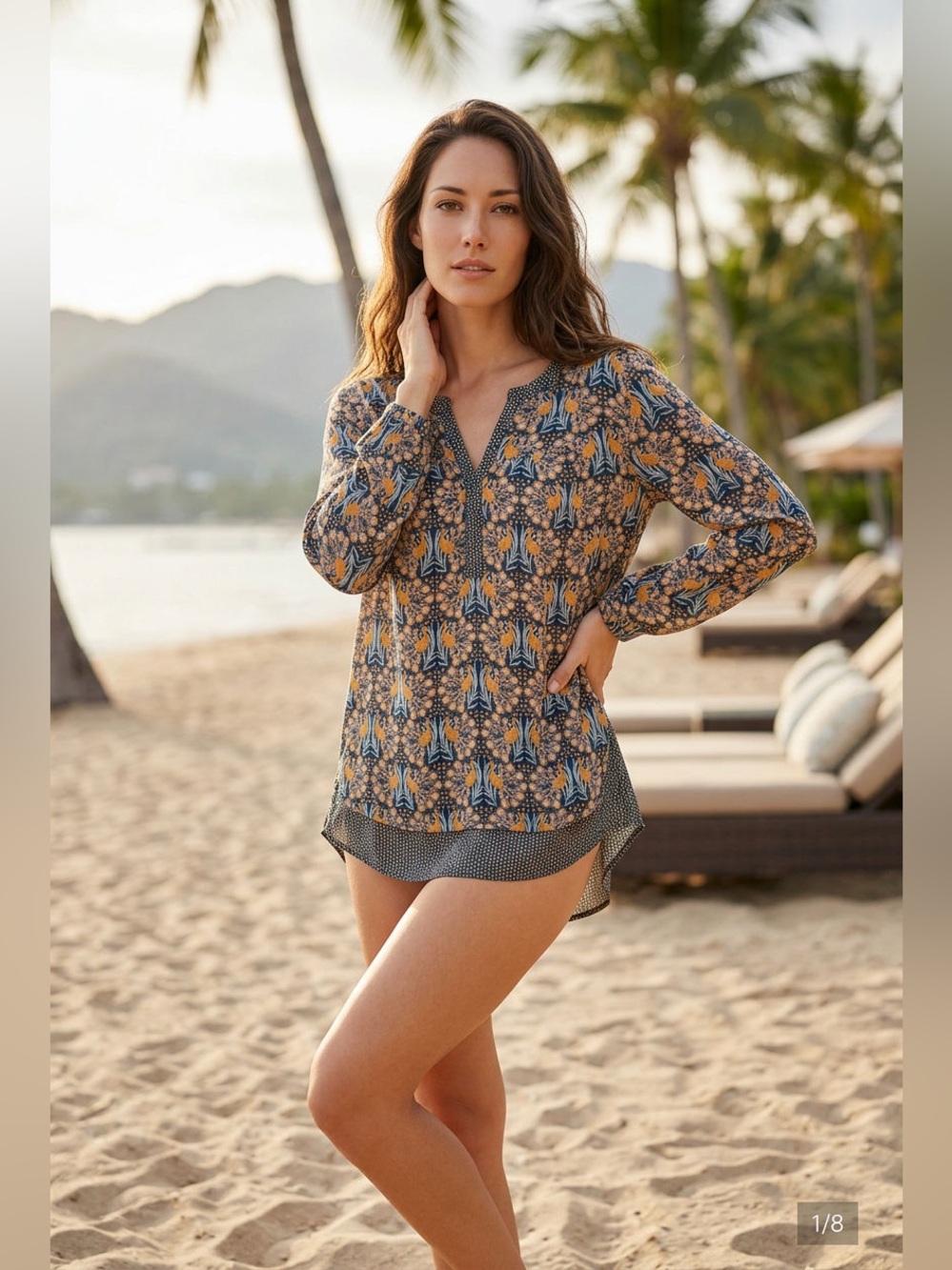 DR2 Printed Tunic - Size Small - Boho Chic with Adjustable Sleeves